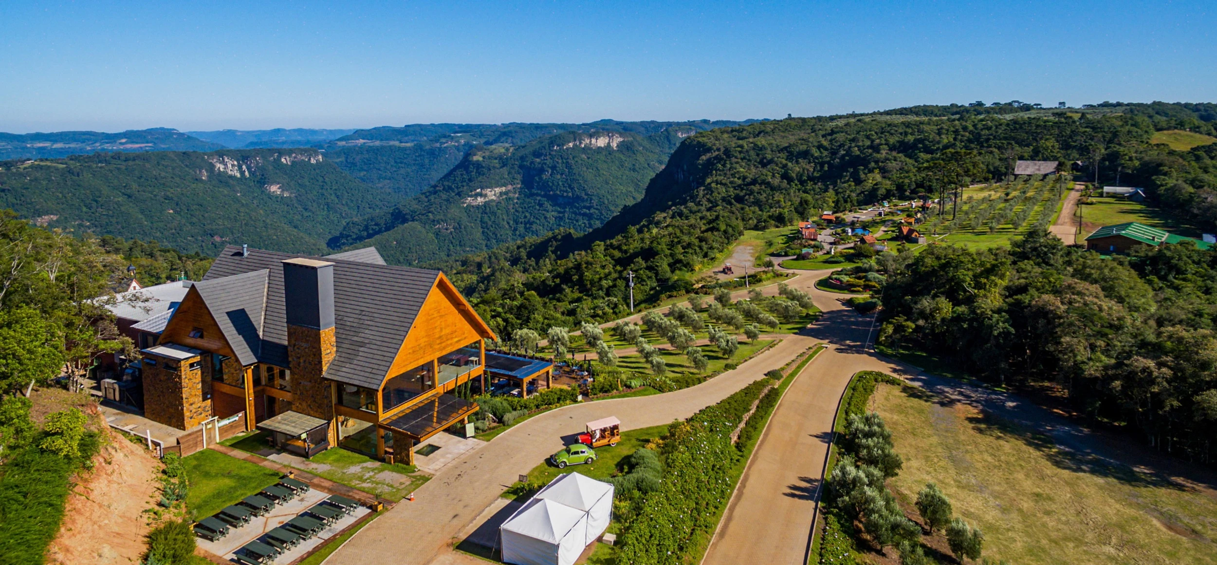 Pôr do Sol no Olivas de Gramado: Natureza, Piquenique e a Magia do Azeite